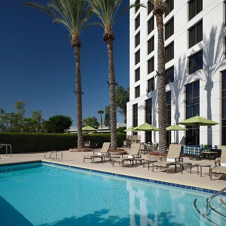 Doubletree By Hilton Irvine Spectrum Екстер'єр фото