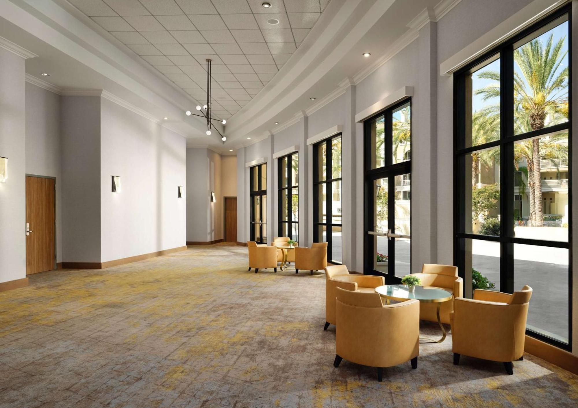 Doubletree By Hilton Irvine Spectrum Екстер'єр фото
