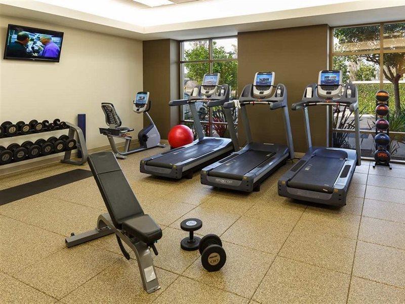 Doubletree By Hilton Irvine Spectrum Екстер'єр фото