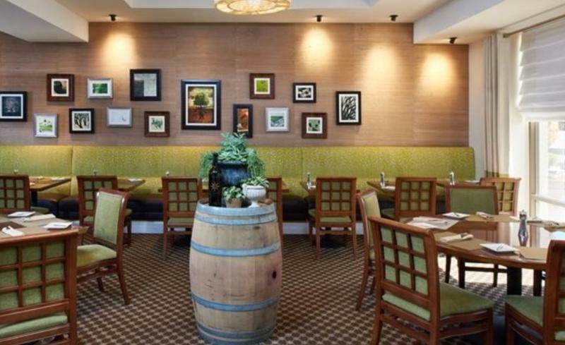 Doubletree By Hilton Irvine Spectrum Екстер'єр фото